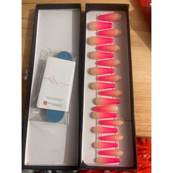 #527 Allkem luxury nails pink ombre - Picture 1 of 2